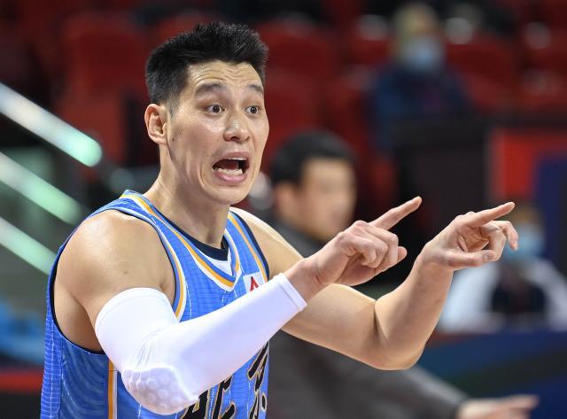 开云体育官网-林书豪低迷的背后：新冠影响备战 膝伤影响不可逆