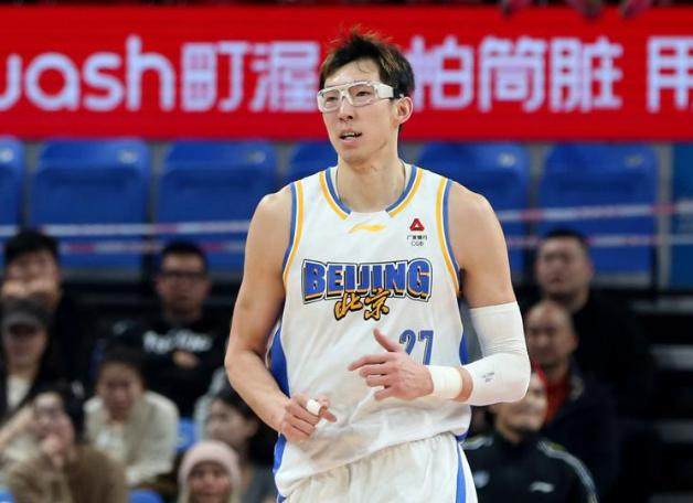 开云电竞官网-太离谱！周琦8罚0中+连续罚丢12球